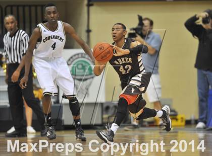 Thumbnail 1 in Parker Vs Mater Dei Catholic (CIF SDS D2 Final) photogallery.