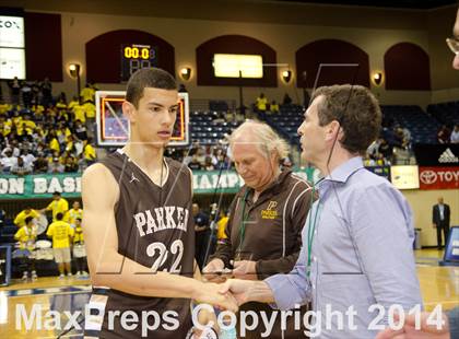 Thumbnail 2 in Parker Vs Mater Dei Catholic (CIF SDS D2 Final) photogallery.