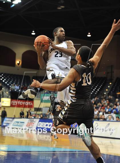 Thumbnail 3 in Parker Vs Mater Dei Catholic (CIF SDS D2 Final) photogallery.