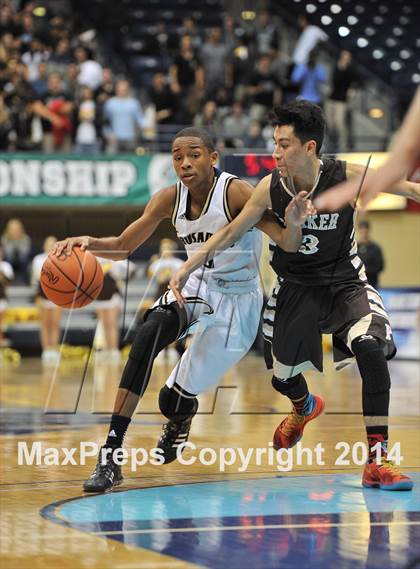 Thumbnail 3 in Parker Vs Mater Dei Catholic (CIF SDS D2 Final) photogallery.