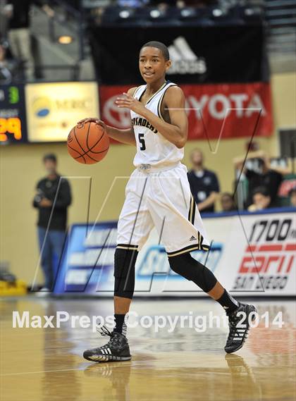 Thumbnail 2 in Parker Vs Mater Dei Catholic (CIF SDS D2 Final) photogallery.