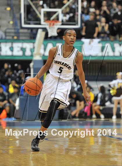 Thumbnail 1 in Parker Vs Mater Dei Catholic (CIF SDS D2 Final) photogallery.