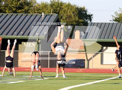 Thumbnail 3 in Texas vs. Hendrickson photogallery.