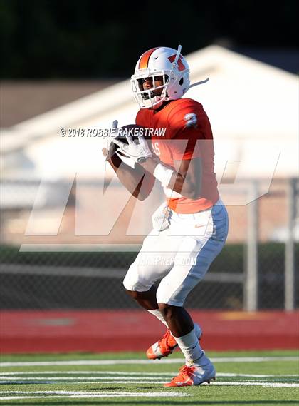 Thumbnail 1 in Texas vs. Hendrickson photogallery.