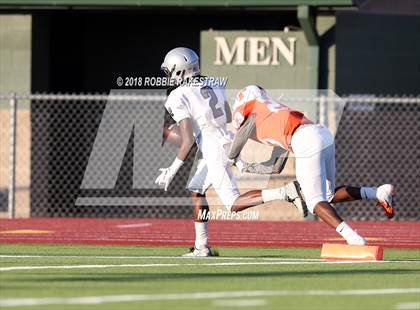 Thumbnail 2 in Texas vs. Hendrickson photogallery.