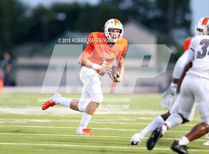 Thumbnail 3 in Texas vs. Hendrickson photogallery.