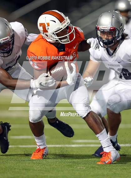 Thumbnail 3 in Texas vs. Hendrickson photogallery.