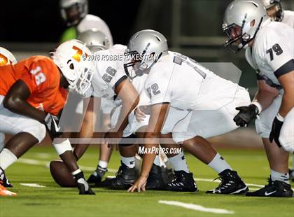 Thumbnail 1 in Texas vs. Hendrickson photogallery.