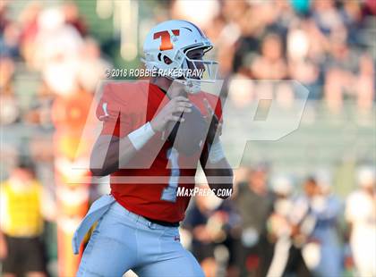 Thumbnail 3 in Texas vs. Hendrickson photogallery.
