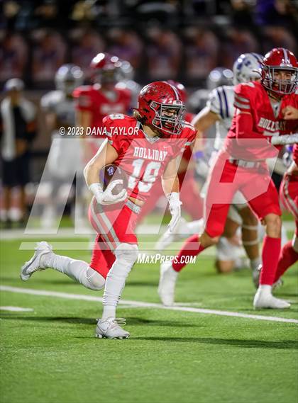 Thumbnail 3 in Jacksboro vs Holliday (UIL 3A Region 1 - D2 Regional Playoff) photogallery.