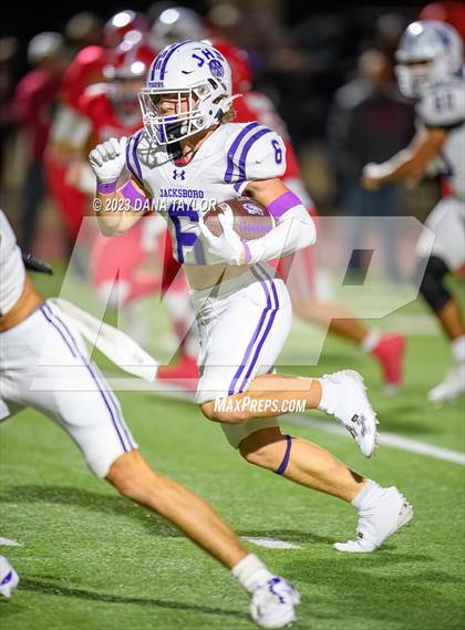 Thumbnail 1 in Jacksboro vs Holliday (UIL 3A Region 1 - D2 Regional Playoff) photogallery.