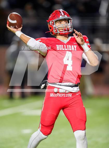 Thumbnail 2 in Jacksboro vs Holliday (UIL 3A Region 1 - D2 Regional Playoff) photogallery.