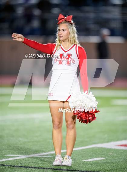 Thumbnail 1 in Jacksboro vs Holliday (UIL 3A Region 1 - D2 Regional Playoff) photogallery.