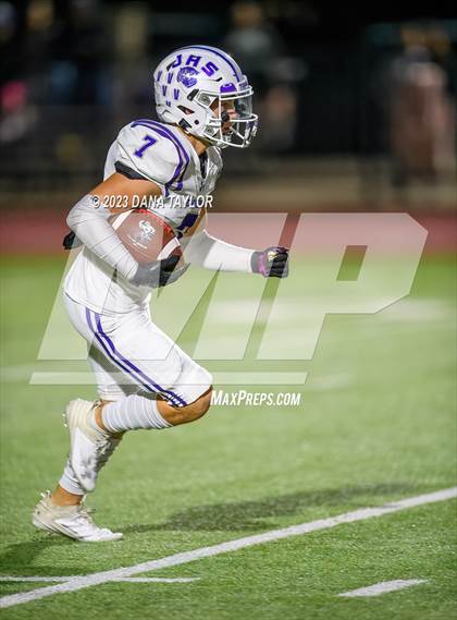 Thumbnail 1 in Jacksboro vs Holliday (UIL 3A Region 1 - D2 Regional Playoff) photogallery.
