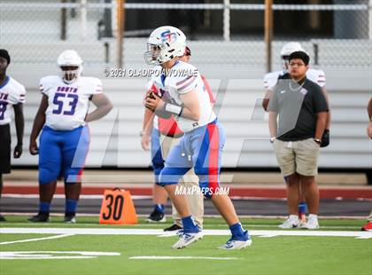 Thumbnail 3 in South Garland @ Wylie (I-30 Classic) photogallery.