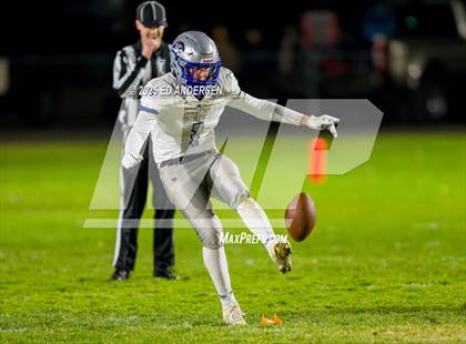 Thumbnail 2 in Pahranagat Valley @ Mineral County (NIAA 1A Semifinal) photogallery.