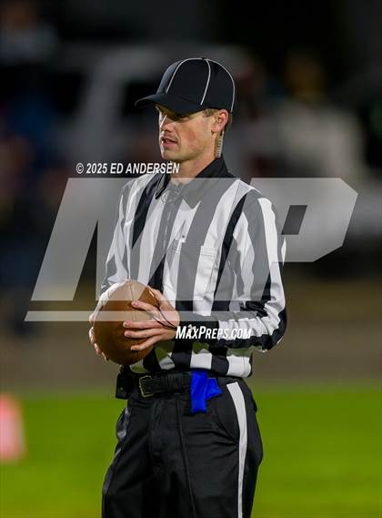 Thumbnail 3 in Pahranagat Valley @ Mineral County (NIAA 1A Semifinal) photogallery.