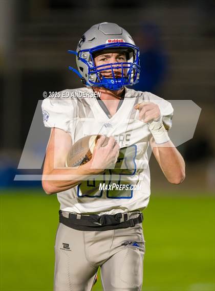 Thumbnail 1 in Pahranagat Valley @ Mineral County (NIAA 1A Semifinal) photogallery.