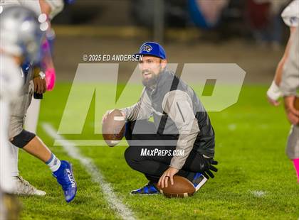 Thumbnail 2 in Pahranagat Valley @ Mineral County (NIAA 1A Semifinal) photogallery.