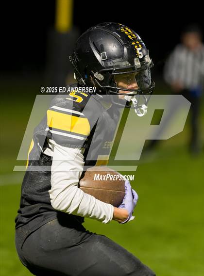 Thumbnail 2 in Pahranagat Valley @ Mineral County (NIAA 1A Semifinal) photogallery.