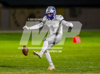 Thumbnail 2 in Pahranagat Valley @ Mineral County (NIAA 1A Semifinal) photogallery.