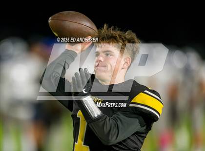 Thumbnail 2 in Pahranagat Valley @ Mineral County (NIAA 1A Semifinal) photogallery.