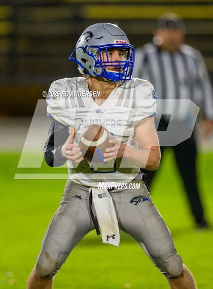 Thumbnail 2 in Pahranagat Valley @ Mineral County (NIAA 1A Semifinal) photogallery.