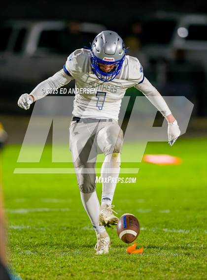 Thumbnail 3 in Pahranagat Valley @ Mineral County (NIAA 1A Semifinal) photogallery.