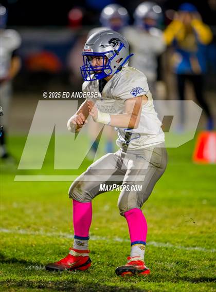 Thumbnail 2 in Pahranagat Valley @ Mineral County (NIAA 1A Semifinal) photogallery.