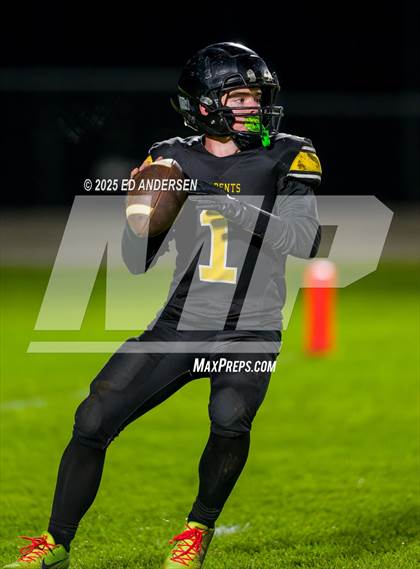 Thumbnail 1 in Pahranagat Valley @ Mineral County (NIAA 1A Semifinal) photogallery.