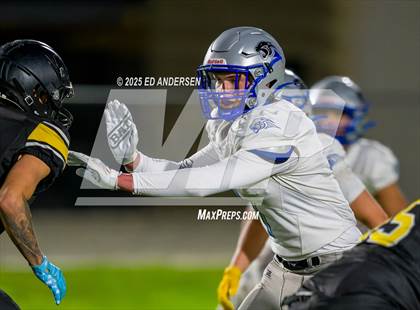 Thumbnail 2 in Pahranagat Valley @ Mineral County (NIAA 1A Semifinal) photogallery.