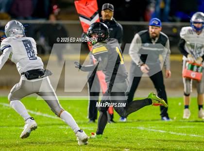 Thumbnail 2 in Pahranagat Valley @ Mineral County (NIAA 1A Semifinal) photogallery.