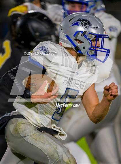 Thumbnail 3 in Pahranagat Valley @ Mineral County (NIAA 1A Semifinal) photogallery.