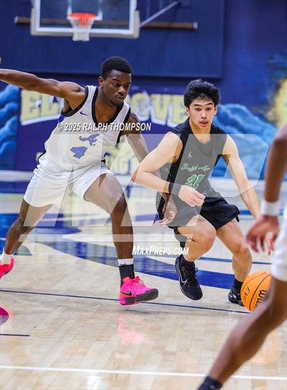 Thumbnail 2 in Atwater vs. St. Mary's (53rd Cartwright Classic) photogallery.