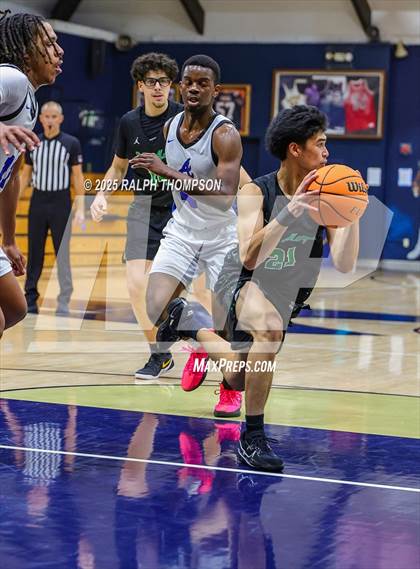 Thumbnail 3 in Atwater vs. St. Mary's (53rd Cartwright Classic) photogallery.