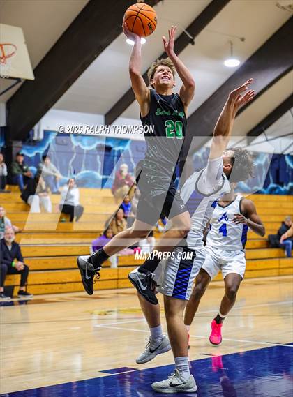 Thumbnail 1 in Atwater vs. St. Mary's (53rd Cartwright Classic) photogallery.