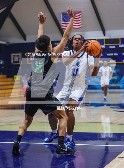 Thumbnail 2 in Atwater vs. St. Mary's (53rd Cartwright Classic) photogallery.