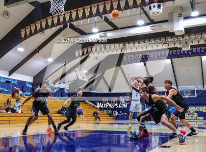 Thumbnail 2 in Atwater vs. St. Mary's (53rd Cartwright Classic) photogallery.