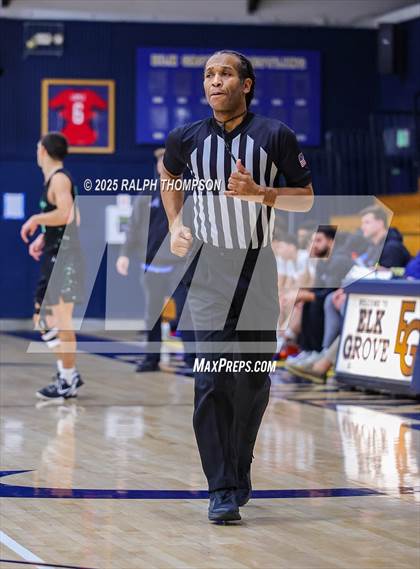 Thumbnail 2 in Atwater vs. St. Mary's (53rd Cartwright Classic) photogallery.