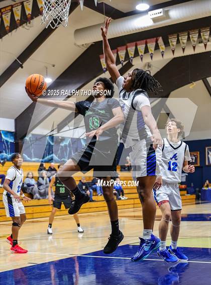 Thumbnail 3 in Atwater vs. St. Mary's (53rd Cartwright Classic) photogallery.