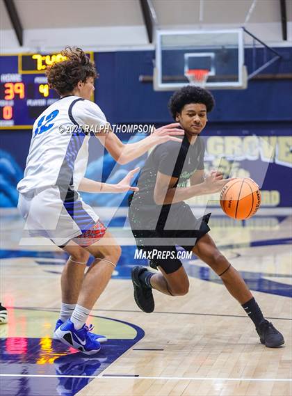 Thumbnail 2 in Atwater vs. St. Mary's (53rd Cartwright Classic) photogallery.