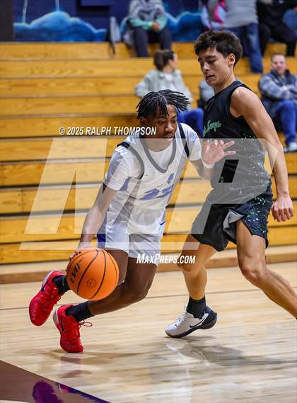 Thumbnail 1 in Atwater vs. St. Mary's (53rd Cartwright Classic) photogallery.