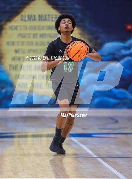 Thumbnail 1 in Atwater vs. St. Mary's (53rd Cartwright Classic) photogallery.