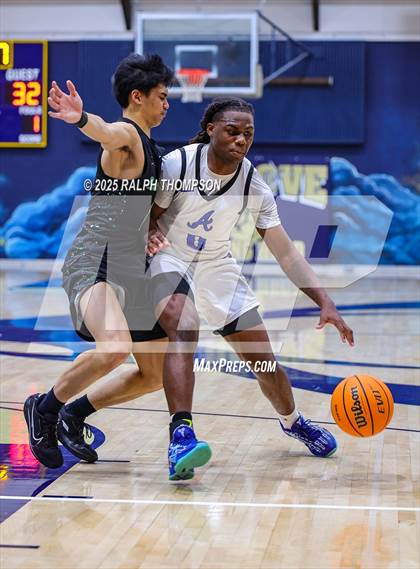Thumbnail 3 in Atwater vs. St. Mary's (53rd Cartwright Classic) photogallery.