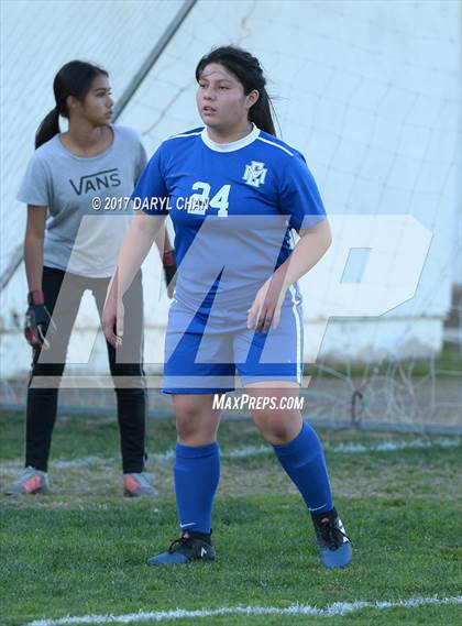 Thumbnail 1 in El Monte vs. Arroyo photogallery.