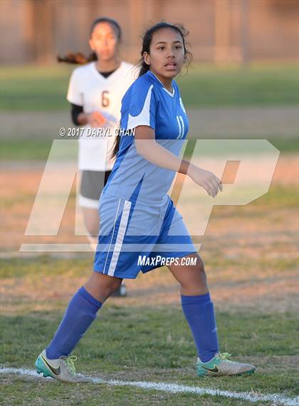 Thumbnail 1 in El Monte vs. Arroyo photogallery.