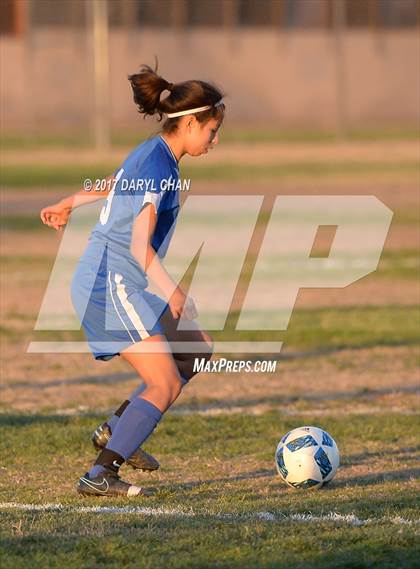 Thumbnail 2 in El Monte vs. Arroyo photogallery.