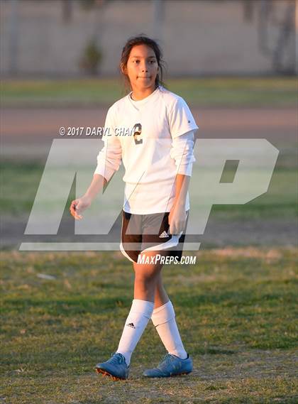 Thumbnail 1 in El Monte vs. Arroyo photogallery.
