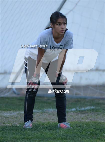 Thumbnail 3 in El Monte vs. Arroyo photogallery.