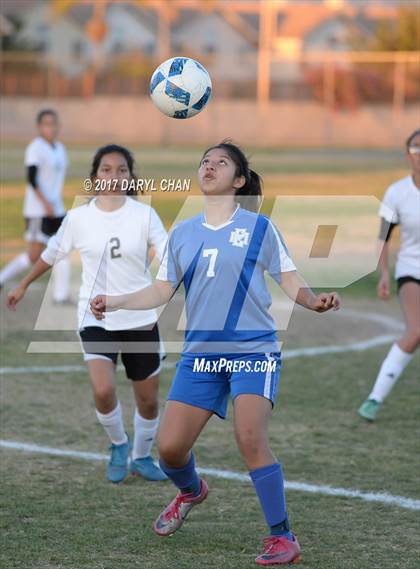 Thumbnail 1 in El Monte vs. Arroyo photogallery.